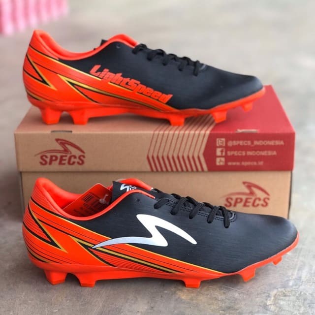 Sepatu Specs